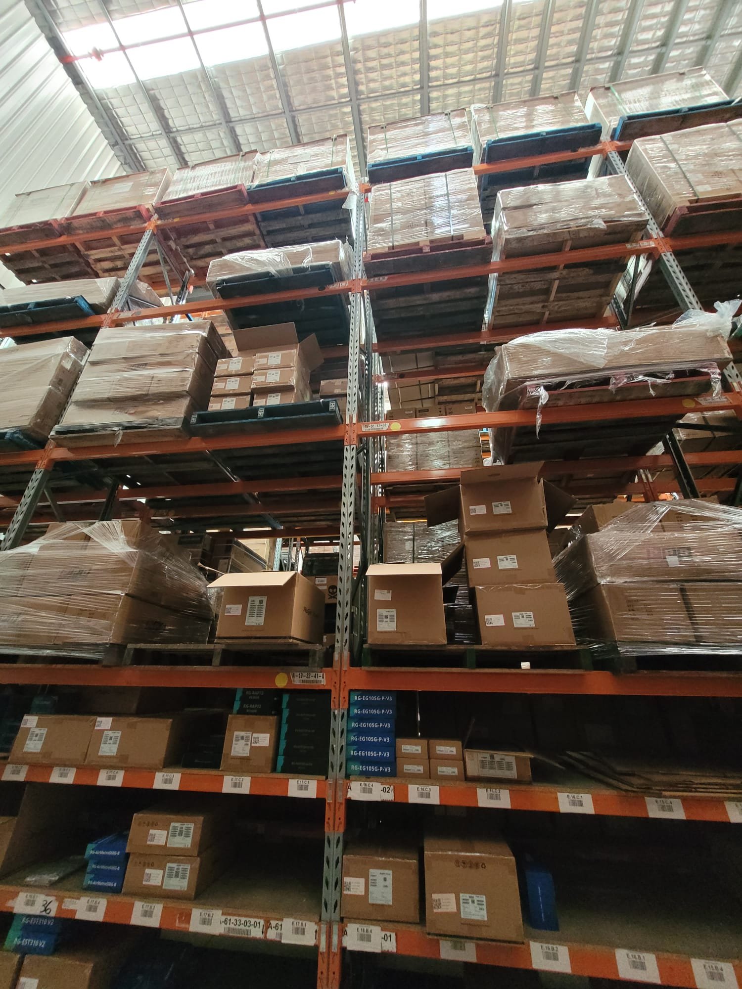 Star-Link Group warehouse stock